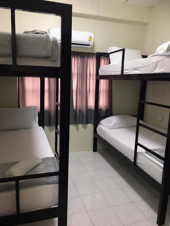 Holiday Phangan - Hostel & Bar 통살라 외부 사진