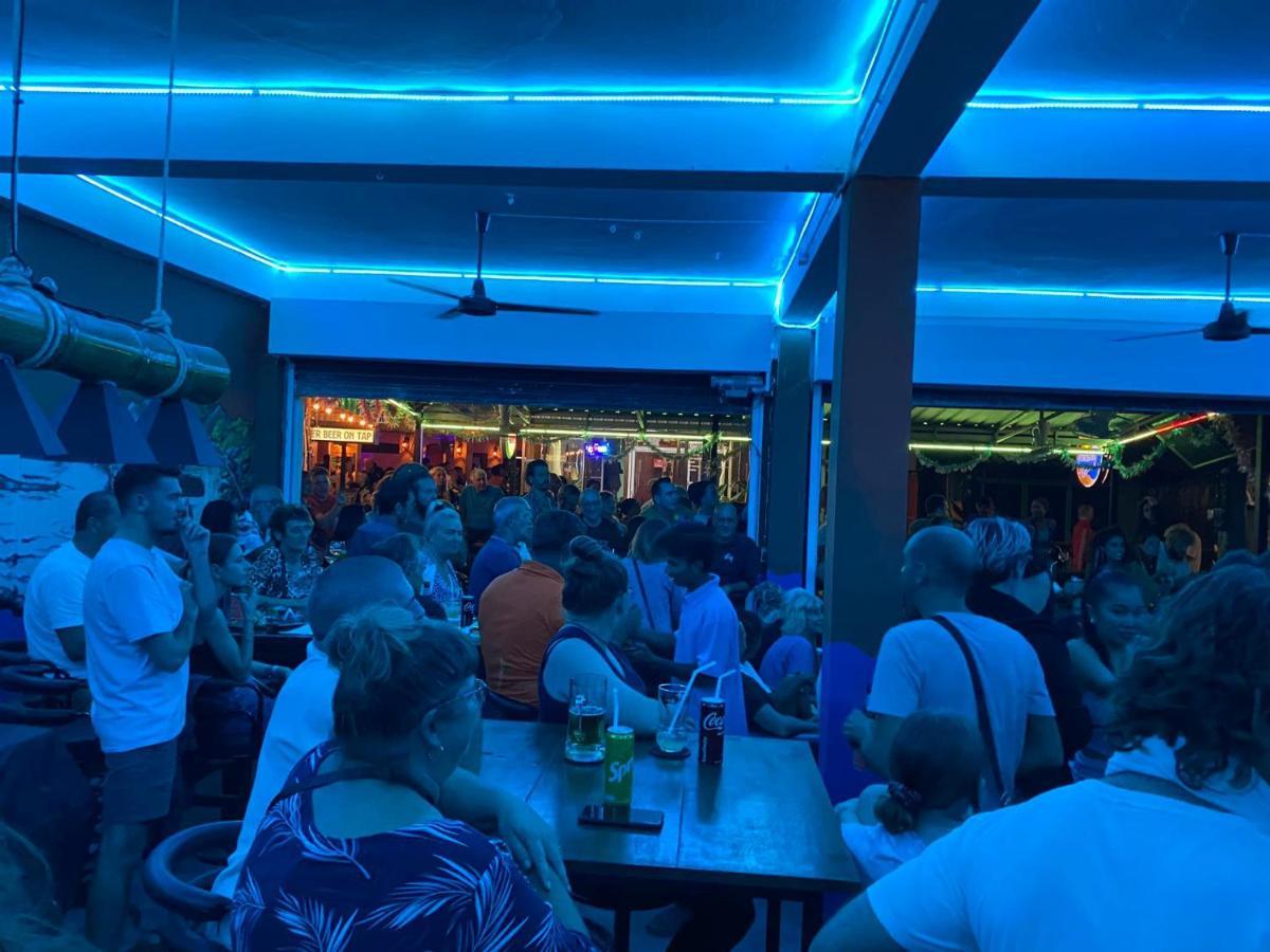 Holiday Phangan - Hostel & Bar 통살라 외부 사진