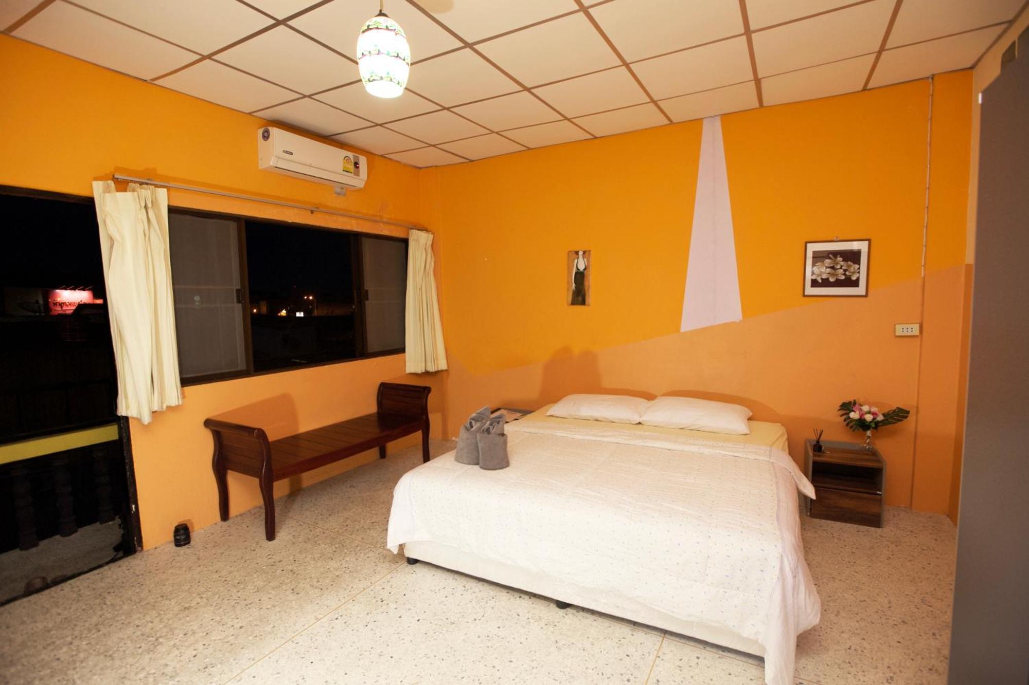 Holiday Phangan - Hostel & Bar 통살라 외부 사진