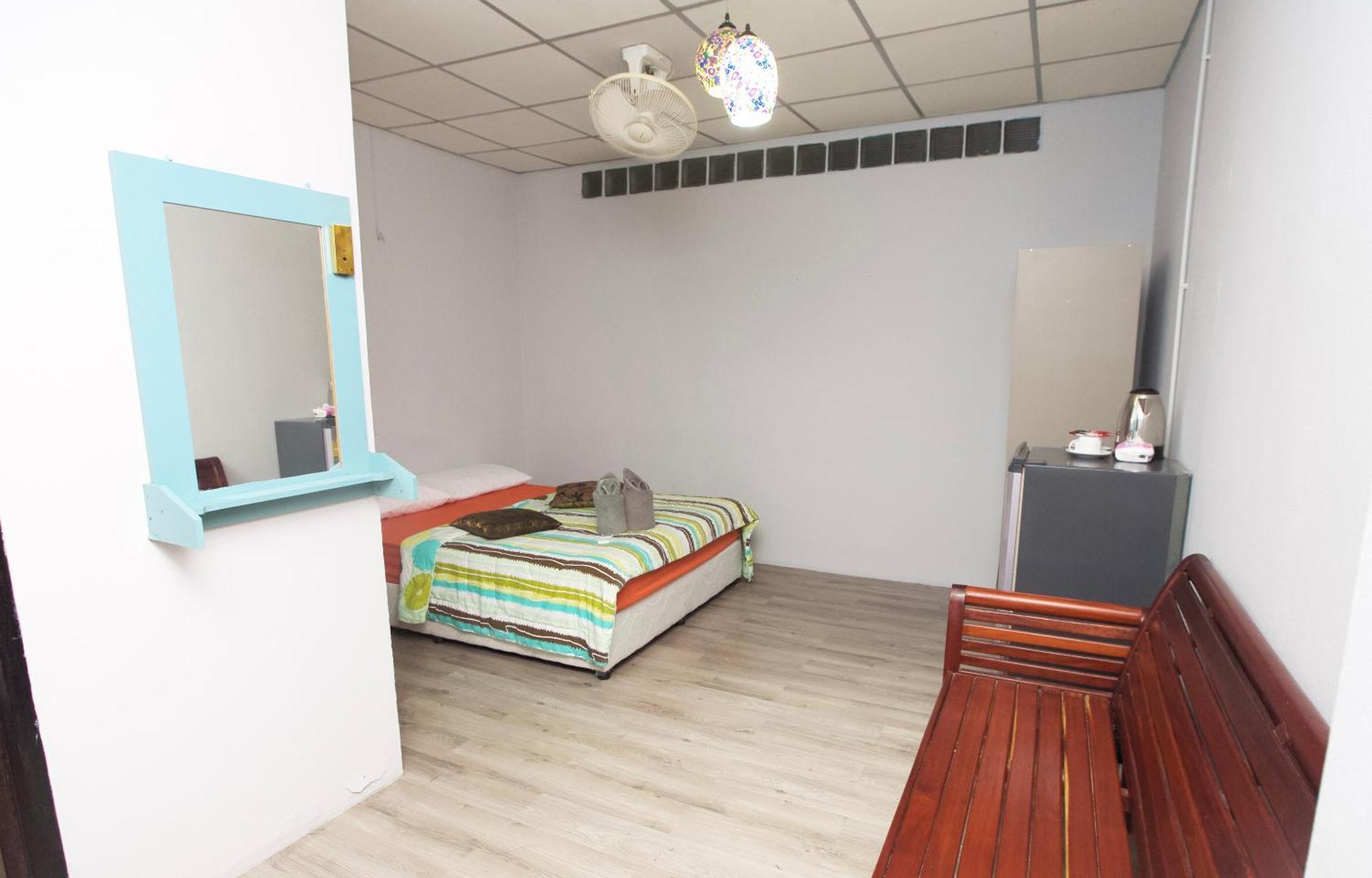 Holiday Phangan - Hostel & Bar 통살라 외부 사진